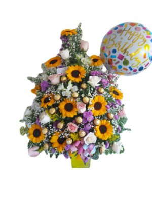 Arreglo de 24 rosas y girasoles con chocolates y globo